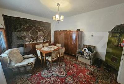 Casa cu 4 camere, 140 mp, teren 450 mp, oras Blaj - 2