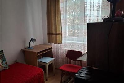 Apartament cu 3 camere semidecomandat în Andrei Mureșanu - 2