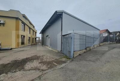 Spațiu comercial, de 900 mp, în Central - 3