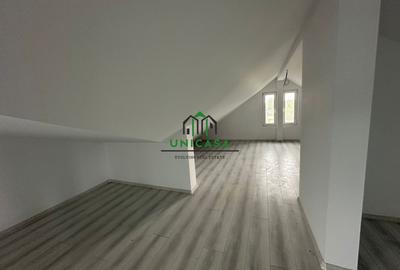 Casă individuală cu 8 camere cu Teren 2000 Mp în Români - 16