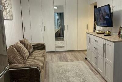 Garsoniera zona Trocadero - 1