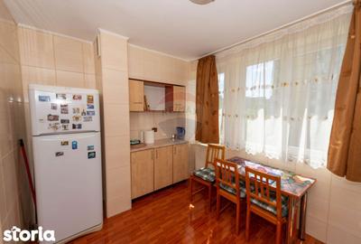 Apartament cu 3 camere semidecomandat, mobilat în Titan - 17