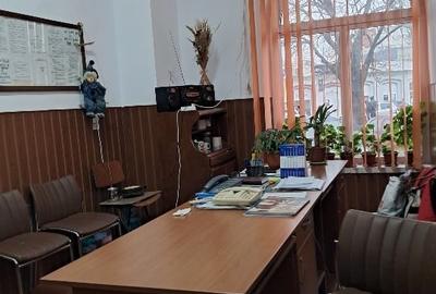 Ofer spre închiriere spațiu comercial - 2