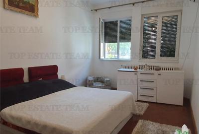 Spatiu extins central Liceul Mircea si Mare Constanta - 3