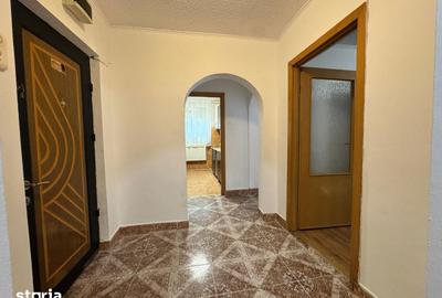 Apartament cu 2 camere decomandat în Republicii - 4