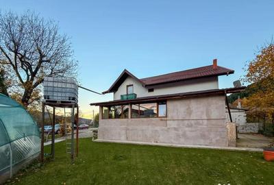 Casă cu 8 camere cu Teren 1318 Mp în Vad - 7