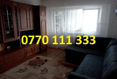 Apartament cu 3 camere decomandat, mobilat în Radu Negru
