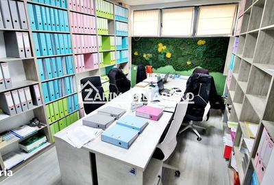 Spațiu comercial, de 220 mp, în Central - 15