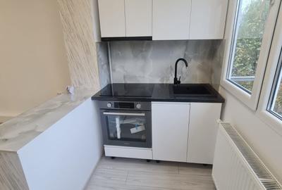 Garsonieră decomandată în Micro 40 - 1