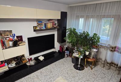 3 camere de vanzare Focsani, ultracentral - 31