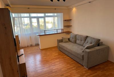 Apartament cu 3 camere decomandat, mobilat în Tomis Nord