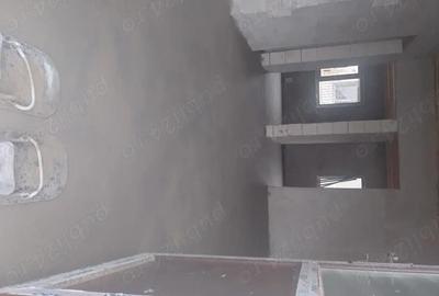 Casă cu 5 camere cu Teren 200 Mp în Lucăceni - 2