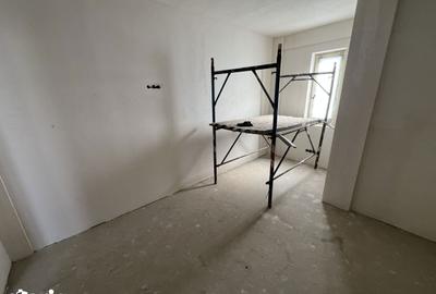 Apartament cu 3 camere în Micro 17 - 3