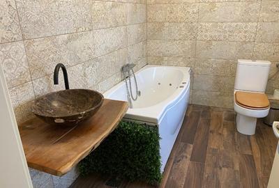 Casă individuală cu 5 camere cu Teren 500 Mp în Central - 8