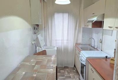 Apartament cu 2 camere decomandat în Piața Centrală - 2