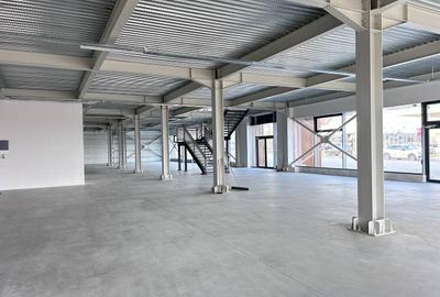Spatiu Comercial - Showroom -Parter+1/2 Etaj- 940m2 - Zona Industriala - 4