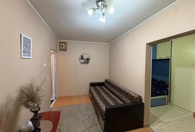 Apartament cu 2 camere semidecomandat în Podu Roș - 7