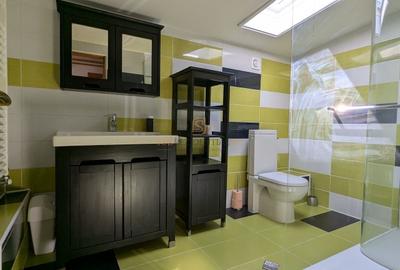 Casă individuală cu 5 camere cu Canalizare în Central - 16