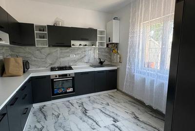 Apartament cu 4 camere decomandat în Exterior Vest - 2