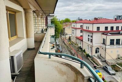 Apartament cu 3 camere în Primăverii - 9