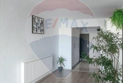 Apartament spatios de 4 camere 138mp utili Comision 0 - 12