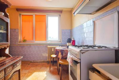 Apartament cu 3 camere decomandat, mobilat în Drumul Taberei - 11