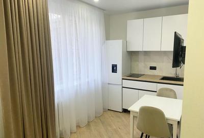 Apartament cu o camera de vanzare in zona Planete - 1