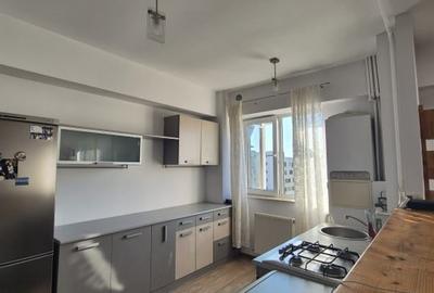 Apartament cu 3 camere semidecomandat, mobilat în Străulești - 5