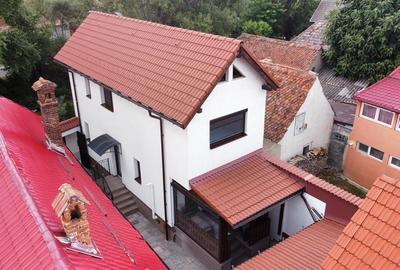 CASA DEOSEBITA 3 CAMERE, CRISTIAN - 10