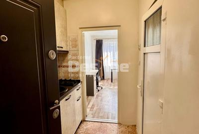 Garsonieră nedecomandată, mobilată în Vest - 4