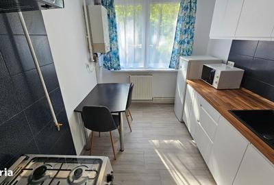 Apartament cu 2 camere decomandat în Cornișa - 5