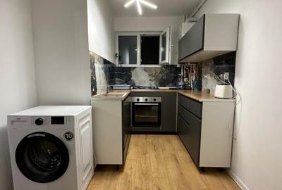 Vând artament 2 camere! Tomis 3 - 6