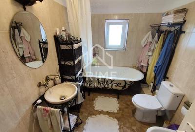 Casă cu 7 camere cu Teren 500 Mp în Aiud - 10