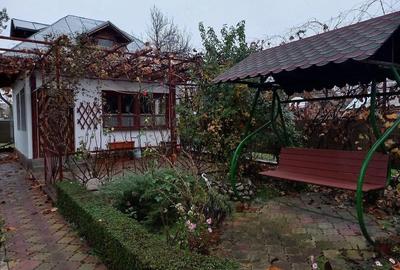 Casă cu 6 camere cu Teren 900 Mp în Pucioasa - 11