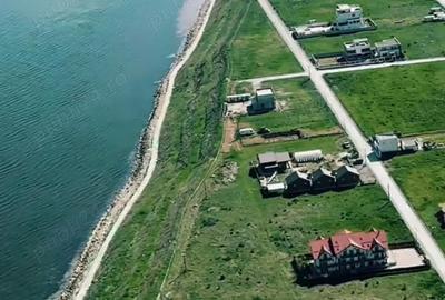 Teren de 3900 mp, în Costinești - 1