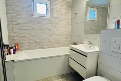 Apartament cu 3 camere semidecomandat în Drumul Taberei - 4