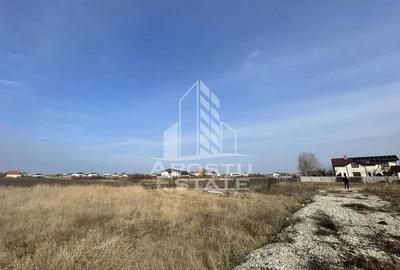 Teren de 536 mp, în Giarmata