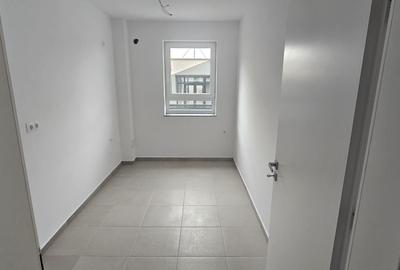 Spațiu comercial, de 59 mp, în Central - 3