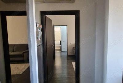 Apartament cu 2 camere semidecomandat în Titan - 4