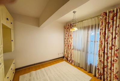 Apartament cu 4 camere, mobilat în Central - 4
