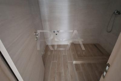 Apartament cu 3 camere decomandat în Titan - 5