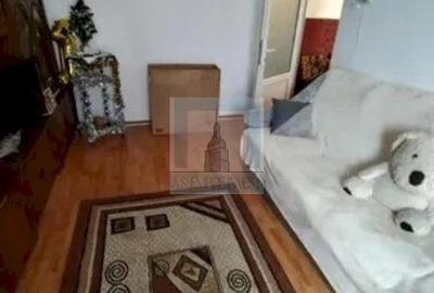 Ap 3 camere decomandat - zona Bartolomeu - 7