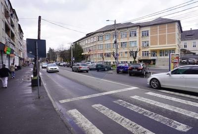 Spațiu comercial, de 43 mp, în Est - 7