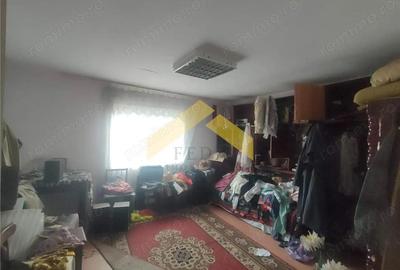 Casă cu 4 camere în Periferie - 7