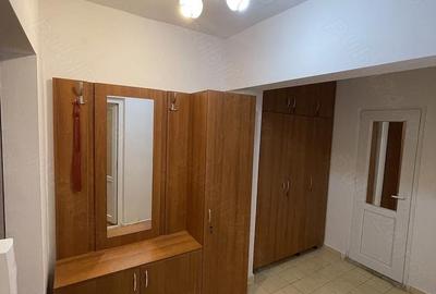 Garsonieră decomandată în E3 - 3