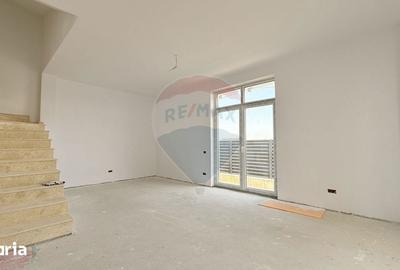 Casă cu 5 camere cu Teren 200 Mp în Dobroești - 13