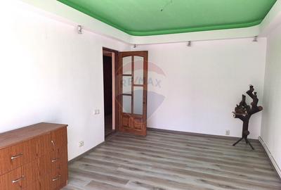 Apartament cu 3 camere de vanzare in zona Pod - 11