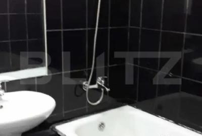 Garsonieră decomandată în Nicolina