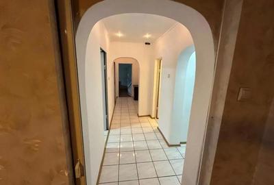 Apartament cu 3 camere decomandat în Școlilor - 5