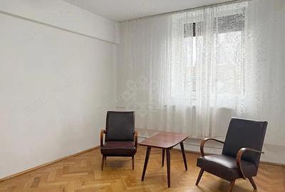 Apartament cu 3 camere decomandat în Central - 4